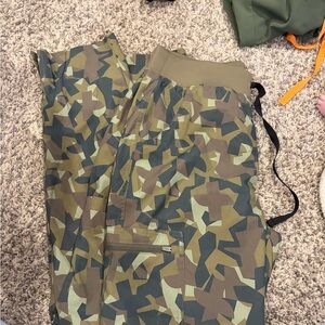 Figs Camouflage Technical Pants
